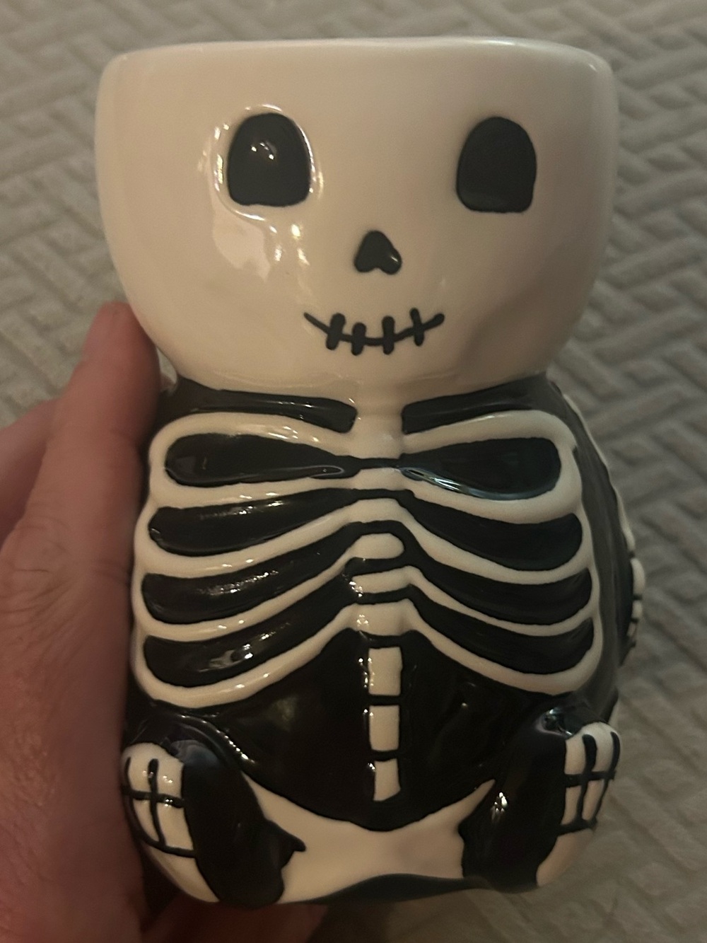White & Black Skeleton Ceramic mug :